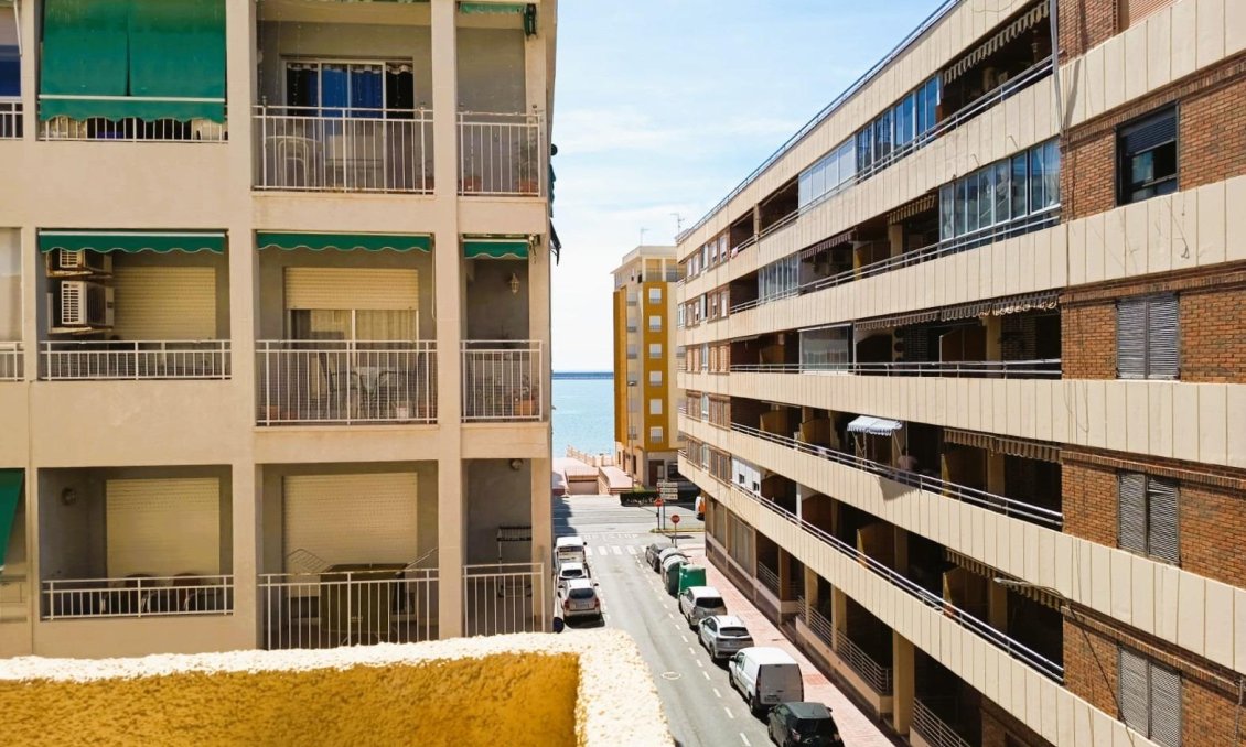 Resale - Apartment -
Torrevieja - Costa Blanca