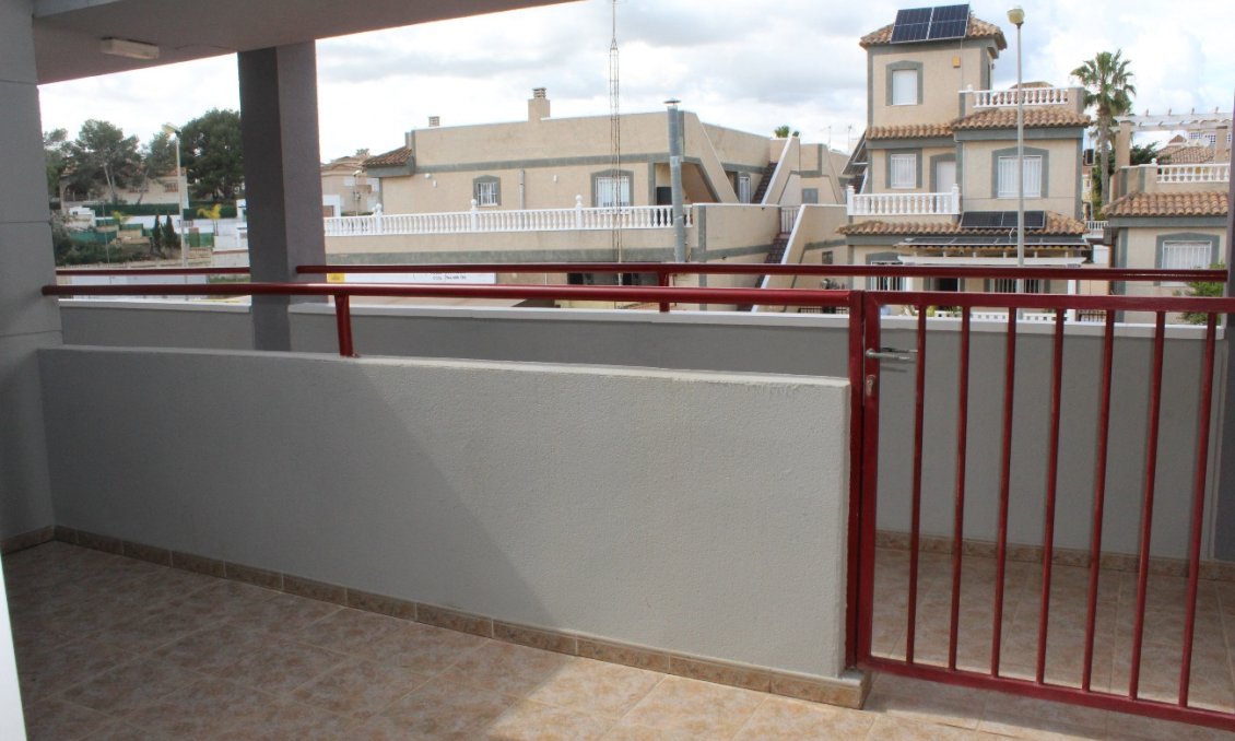 Resale - Apartment -
Villamartin - Costa Blanca