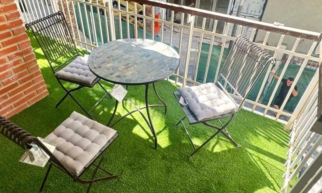Resale - Apartment -
Torrevieja - Centro - Muelle Pesquero