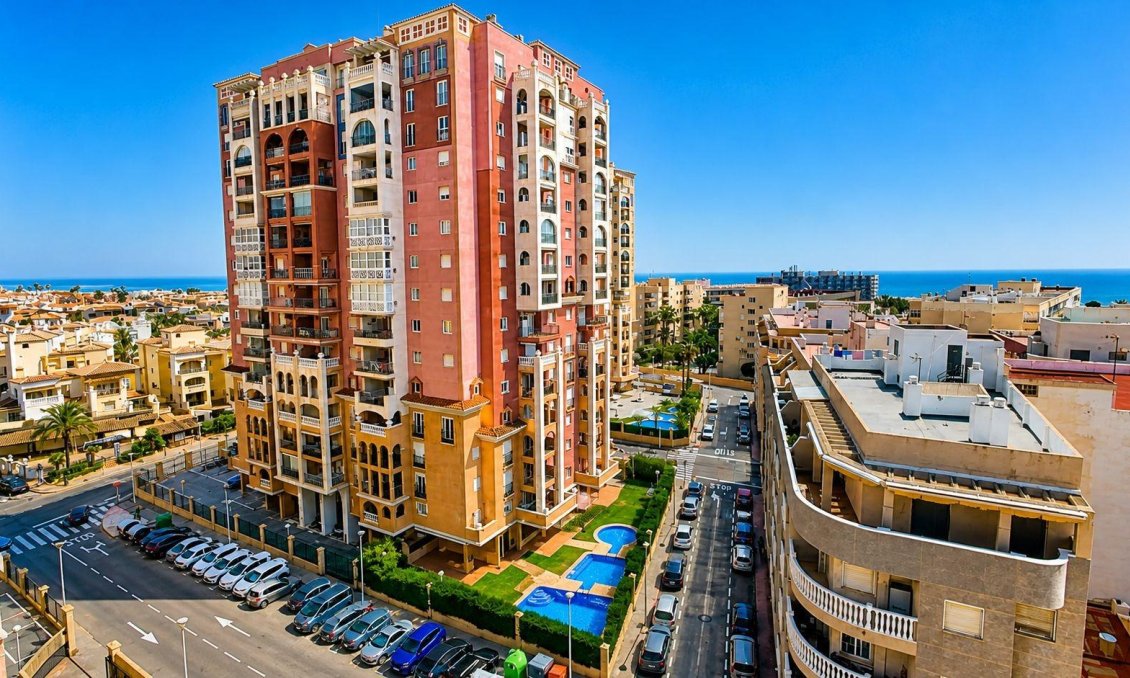 Resale - Apartment -
Torrevieja - Los Frutales