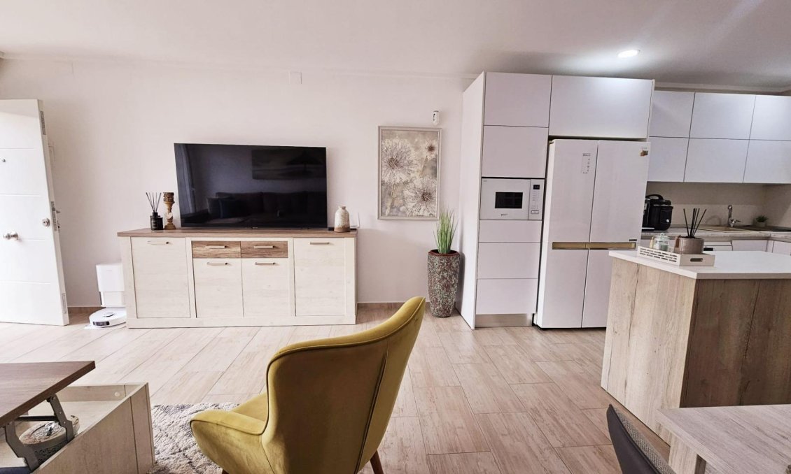 Resale - Duplex -
Torrevieja - La Siesta