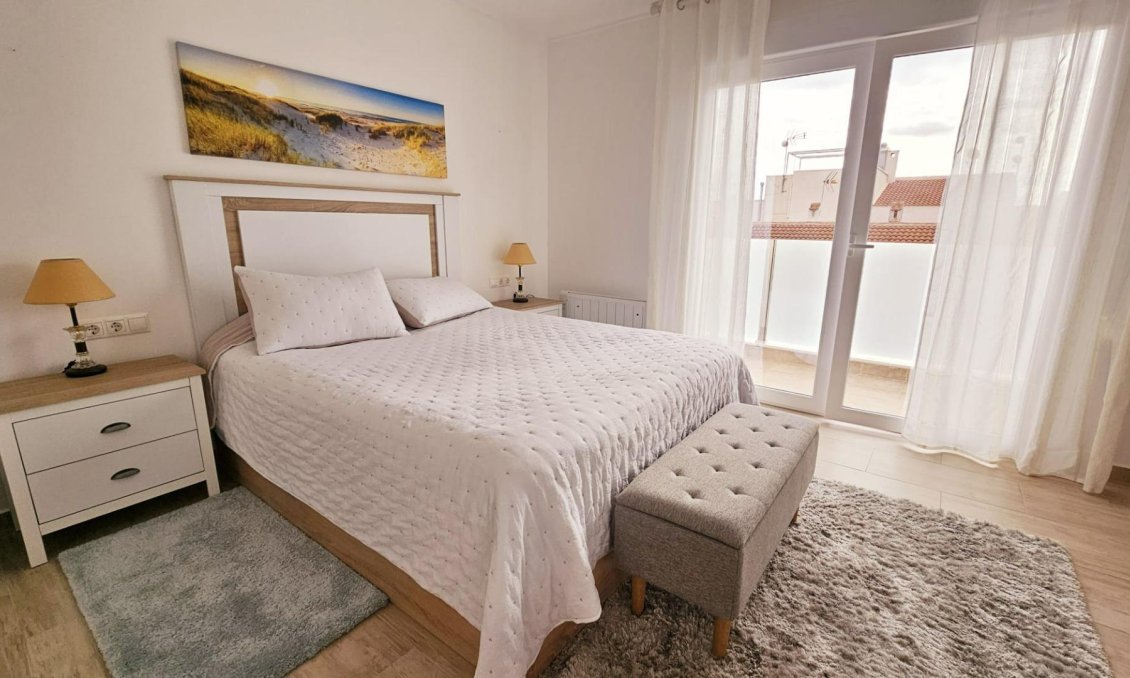 Resale - Duplex -
Torrevieja - La Siesta