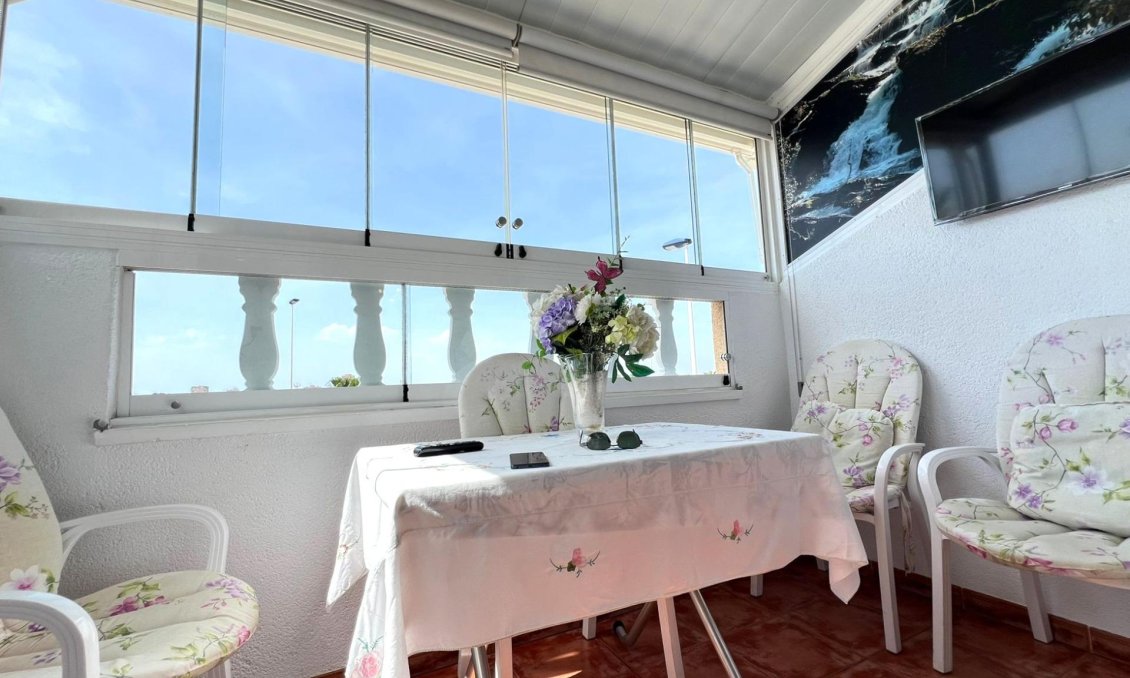 Resale - Bungalow -
Torrevieja - Aguas Nuevas