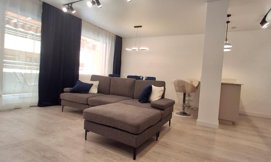 Segunda mano - Apartamento -
Torrevieja - Acequion