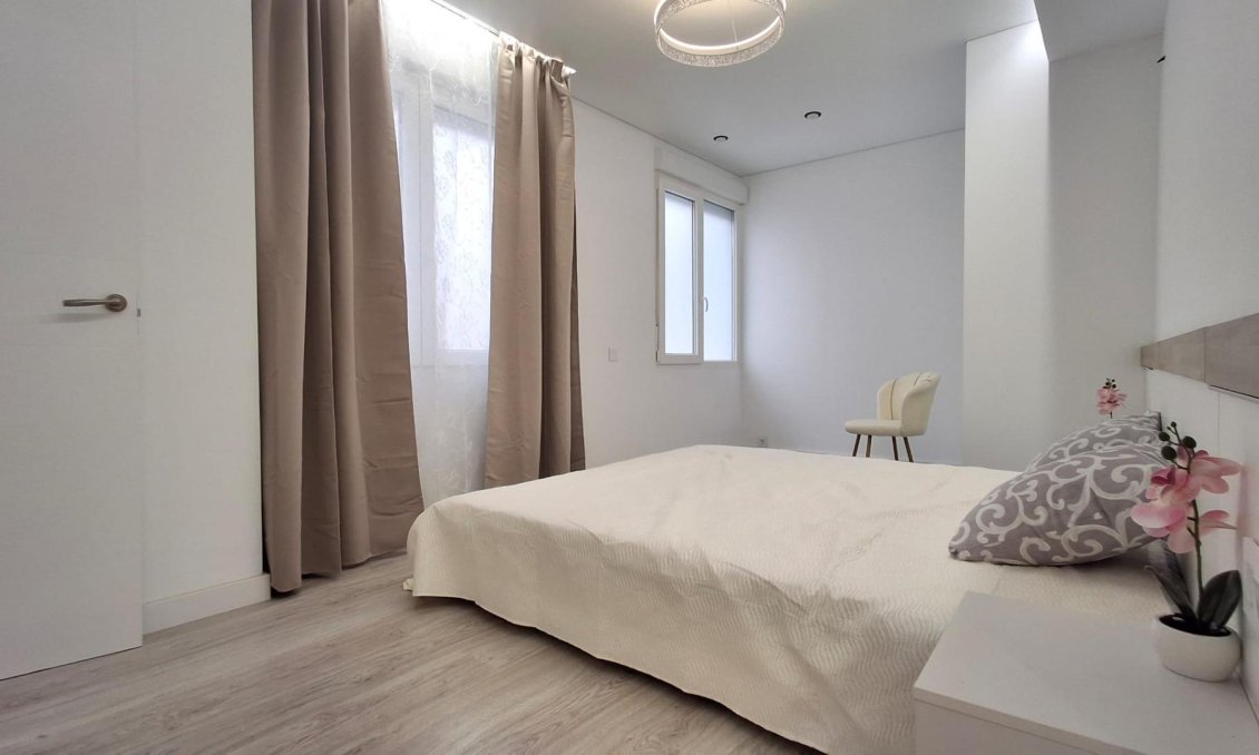 Segunda mano - Apartamento -
Torrevieja - Acequion