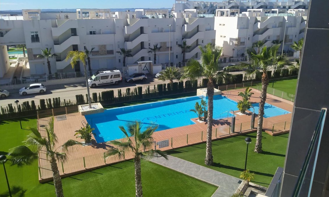 Resale - Bungalow -
Guardamar del Segura - Costa Blanca