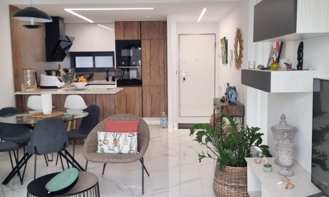 Resale - Bungalow -
Guardamar del Segura - Costa Blanca