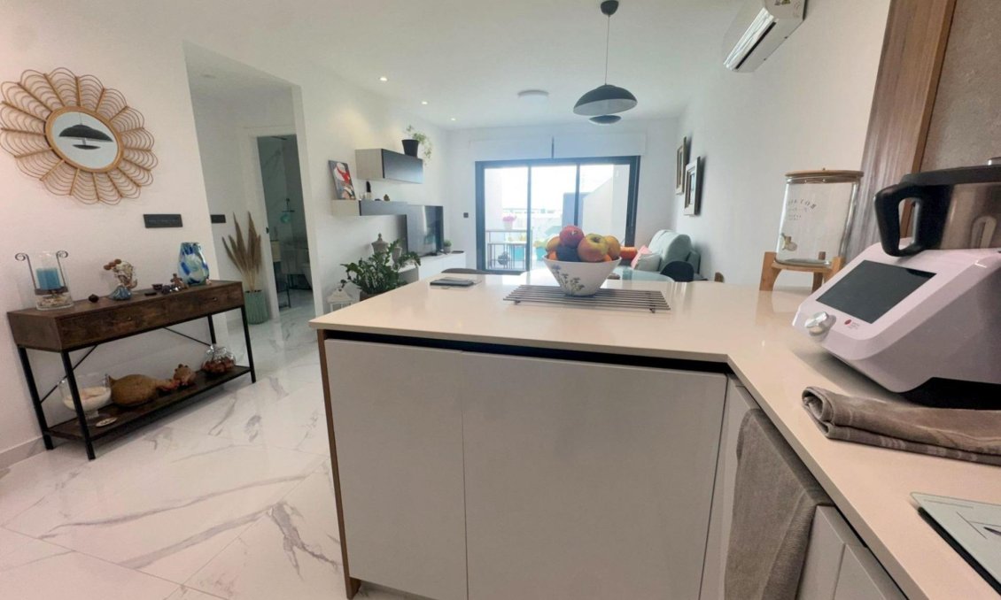 Resale - Bungalow -
Guardamar del Segura - Costa Blanca