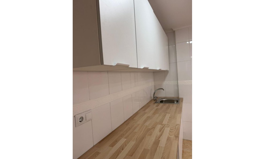 Wiederverkauf - Wohnung -
Torrevieja - Centro