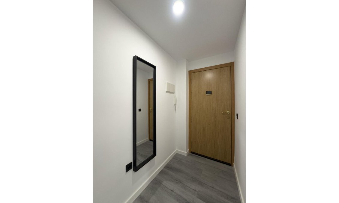 Wiederverkauf - Wohnung -
Torrevieja - Centro
