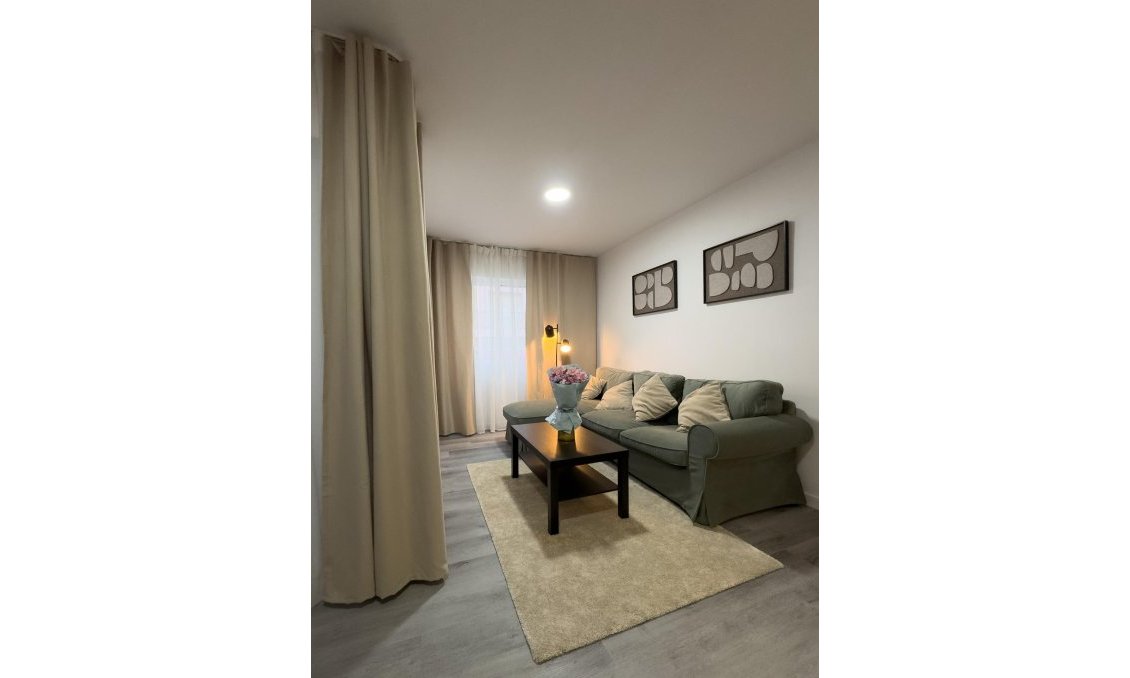 Wiederverkauf - Wohnung -
Torrevieja - Centro