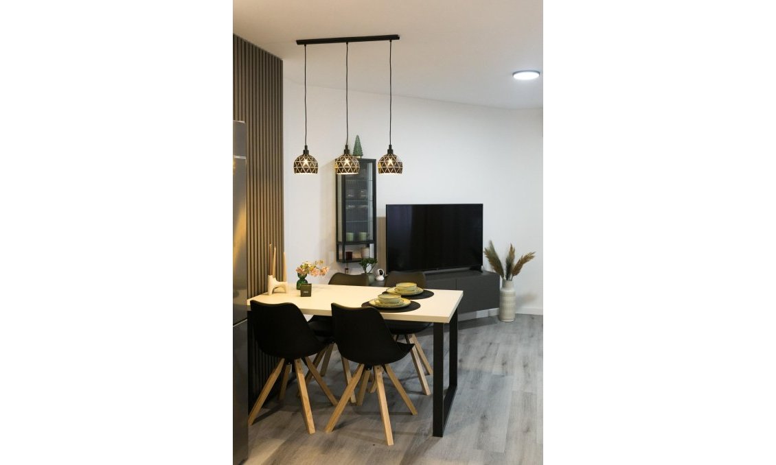 Wiederverkauf - Wohnung -
Torrevieja - Centro