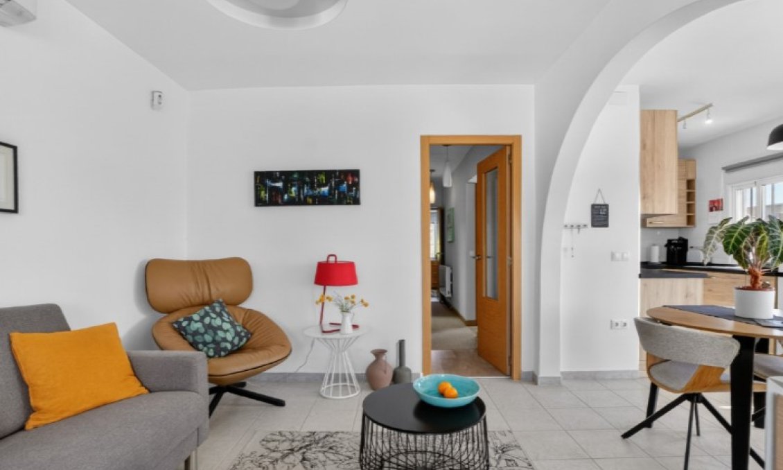 Resale - Villa -
Torrevieja - Costa Blanca