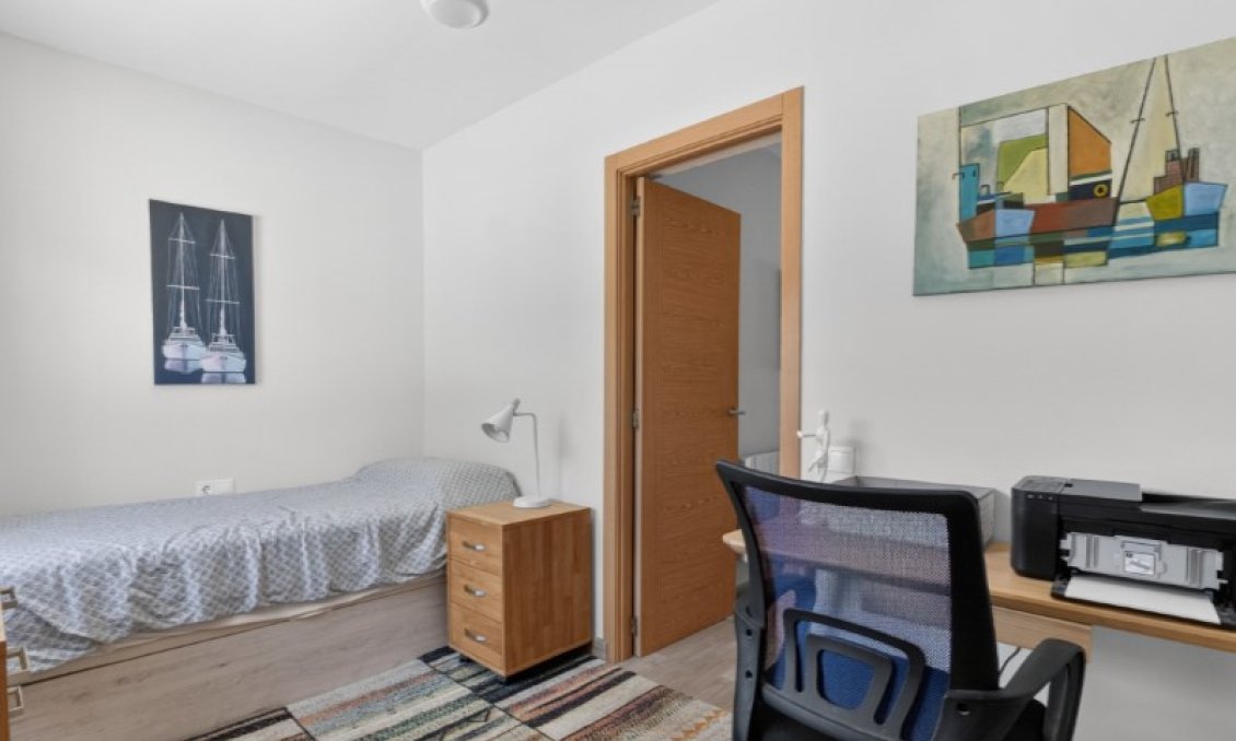 Resale - Villa -
Torrevieja - Costa Blanca