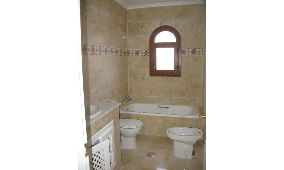 Resale - Townhouse -
Orihuela Costa - PAU 8