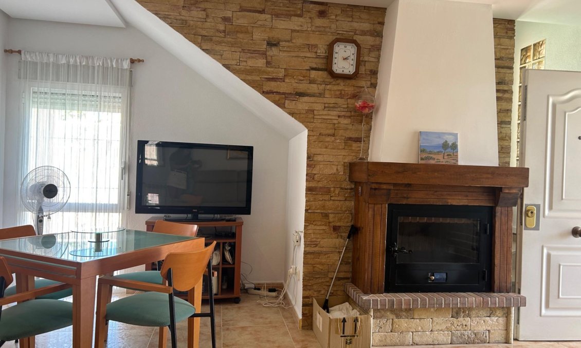 Resale - Villa -
Torrevieja - San Luis
