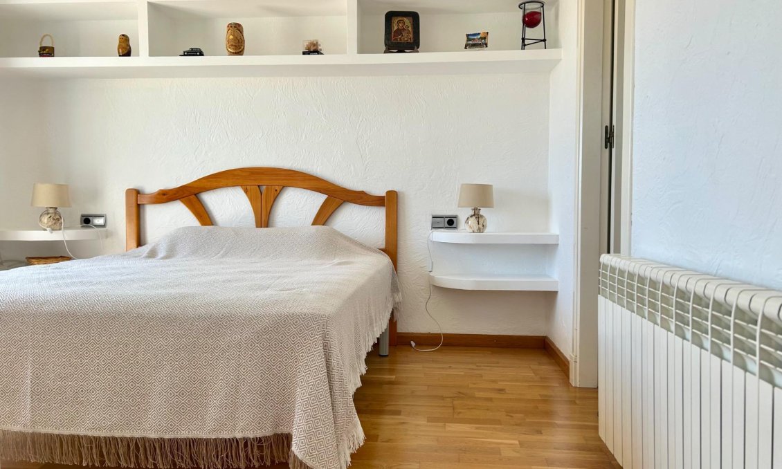Resale - Villa -
Torrevieja - San Luis
