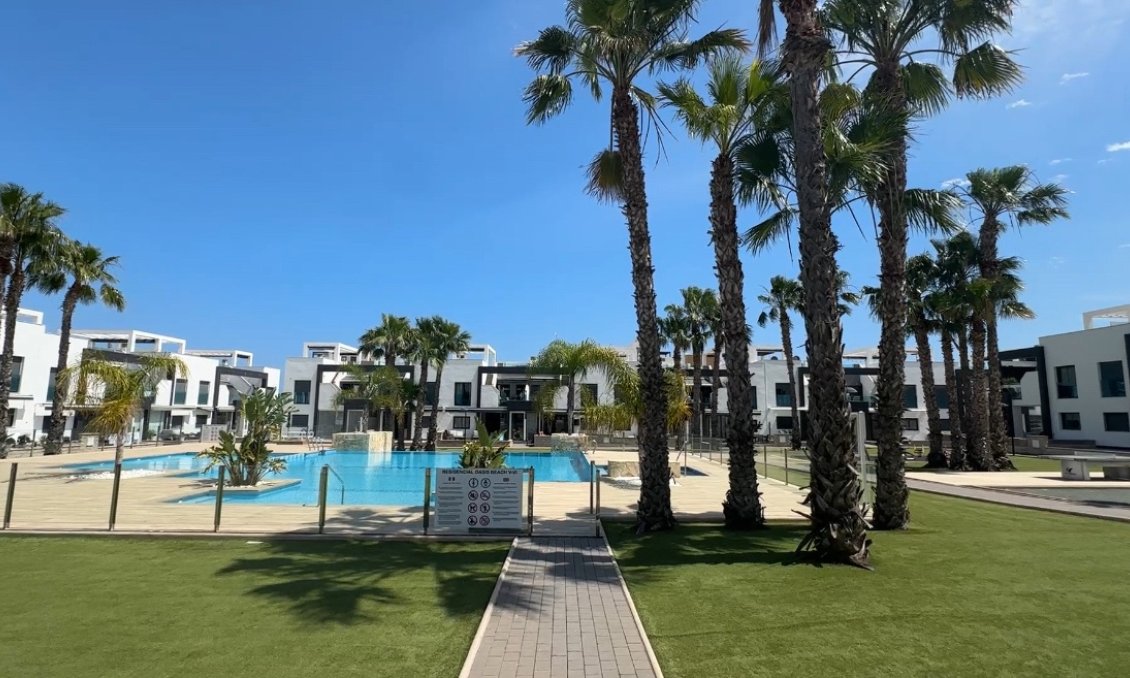 Resale - Apartment -
La Zenia - Costa Blanca