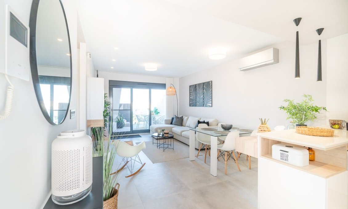 Resale - Apartment -
El Raso - Costa Blanca