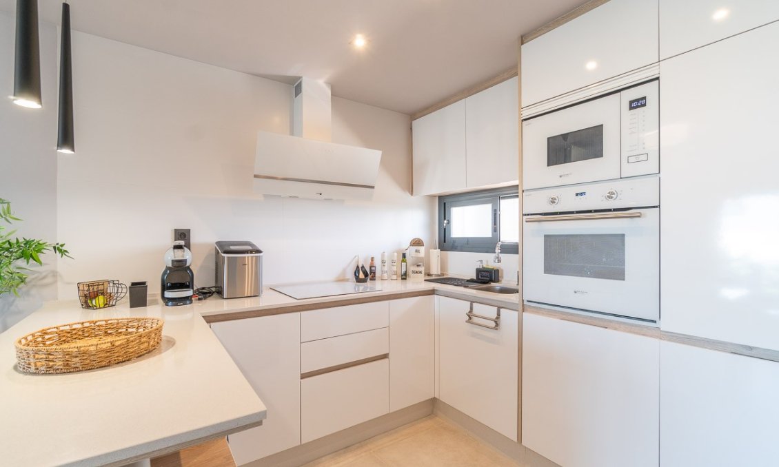 Resale - Apartment -
El Raso - Costa Blanca