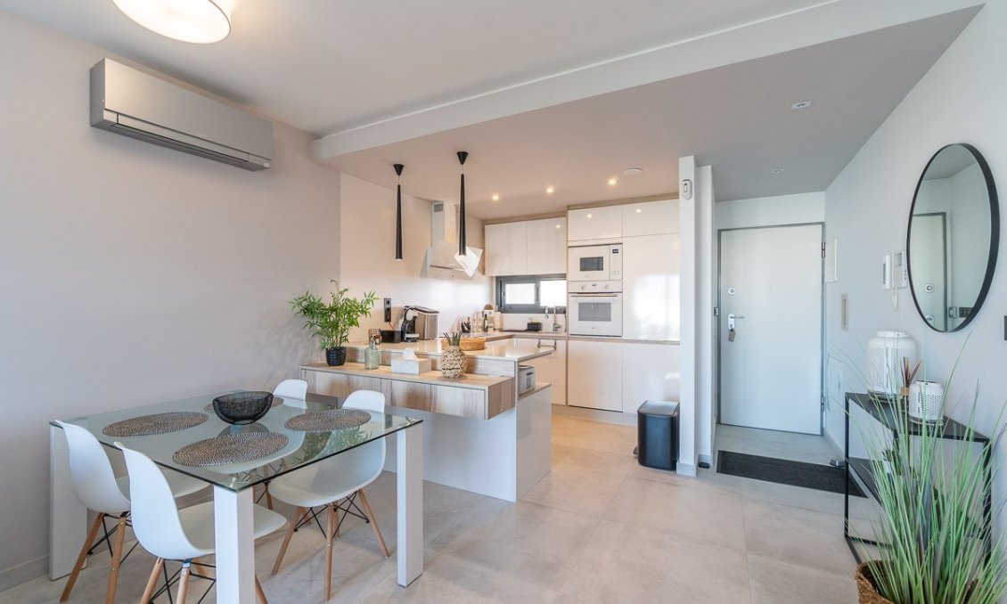 Resale - Apartment -
El Raso - Costa Blanca