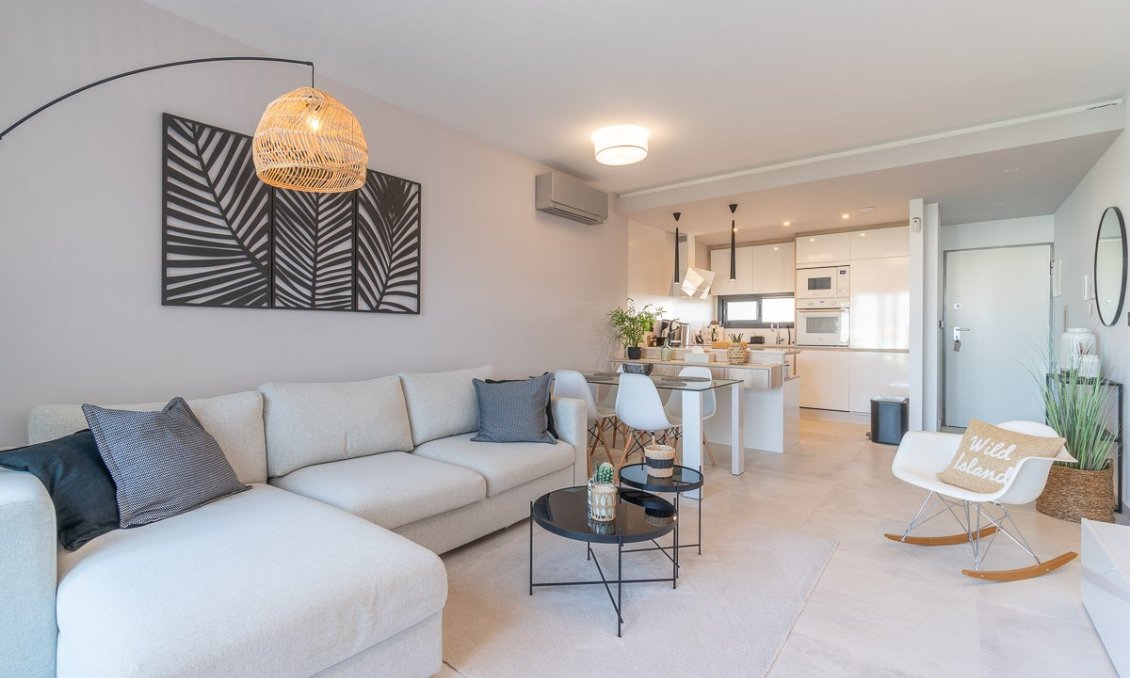 Resale - Apartment -
El Raso - Costa Blanca