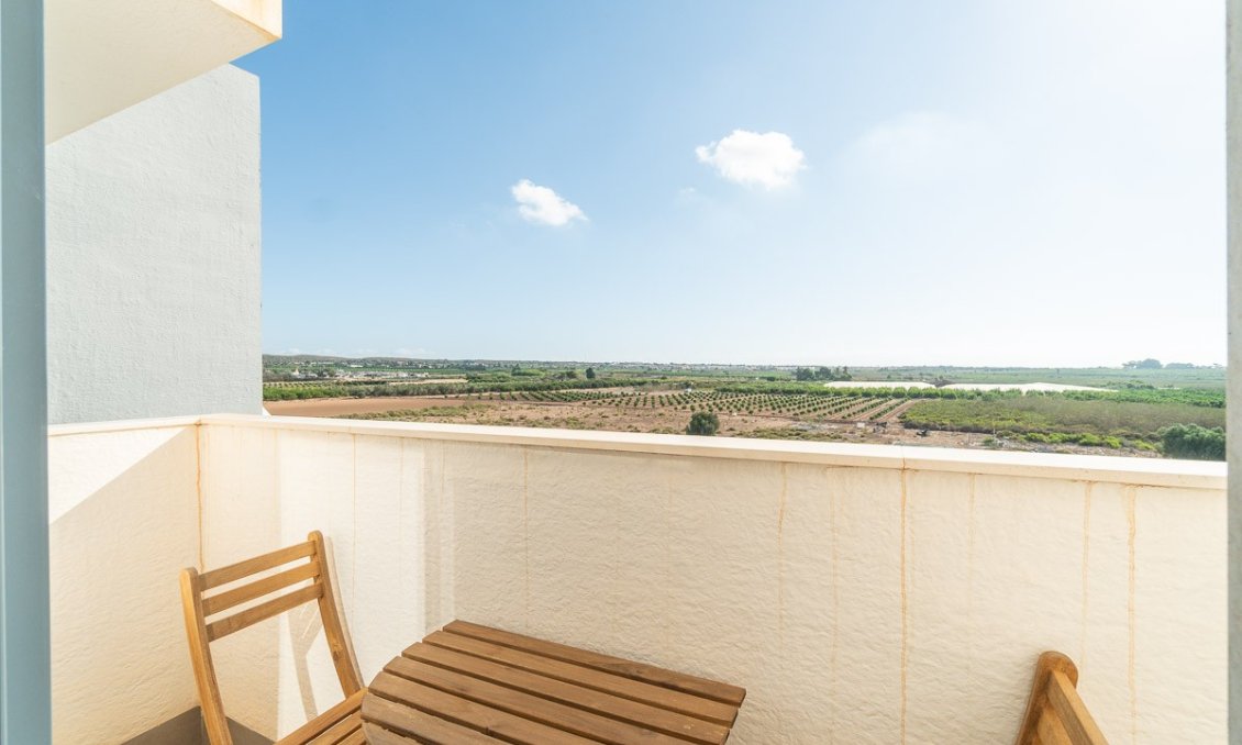 Resale - Apartment -
El Raso - Costa Blanca