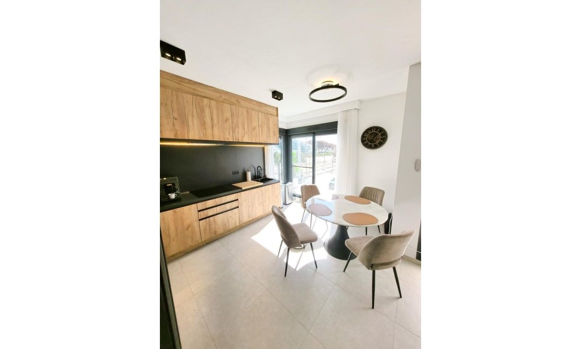 Resale - Penthouse -
San Miguel de Salinas - Costa Blanca