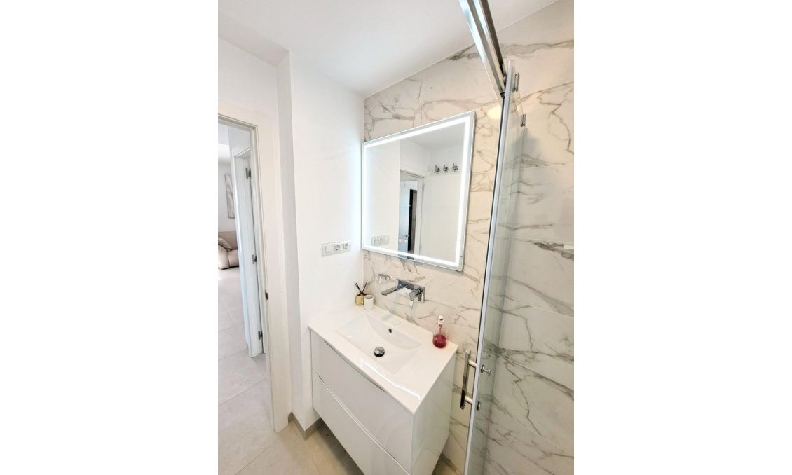 Resale - Penthouse -
San Miguel de Salinas - Costa Blanca