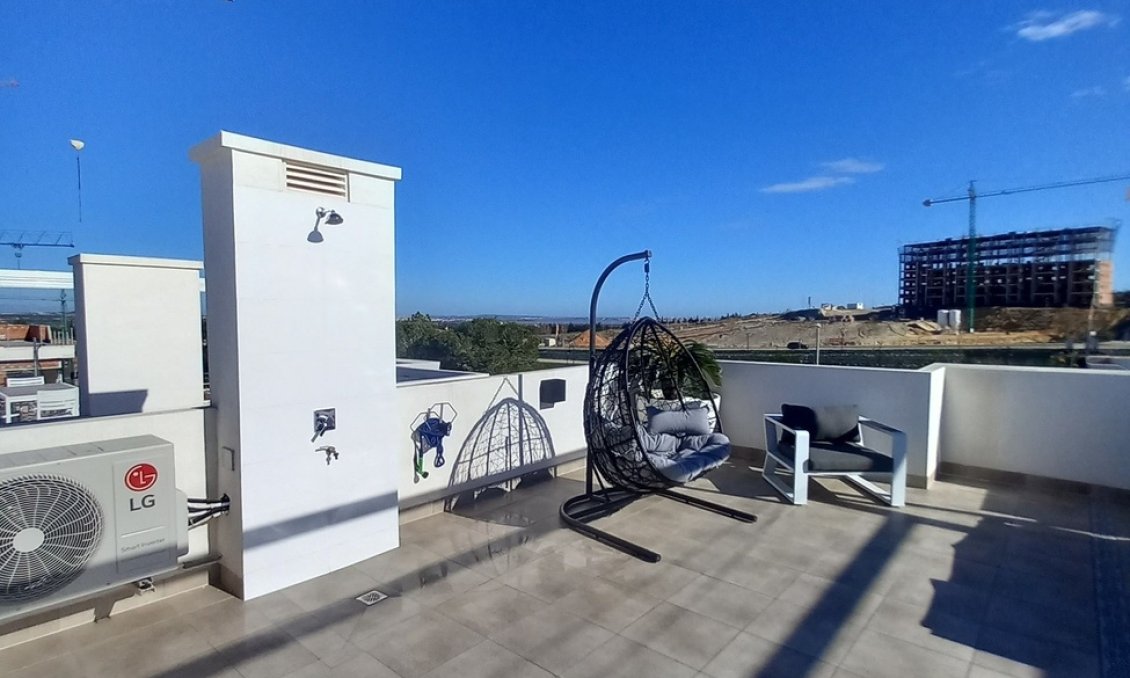 Resale - Penthouse -
San Miguel de Salinas - Costa Blanca