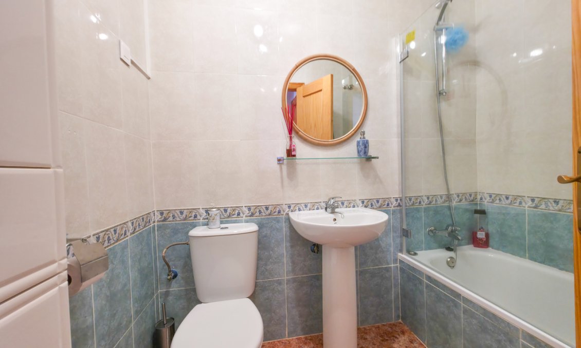 Resale - Apartment -
Vistabella Golf Entre Naranjos - Inland