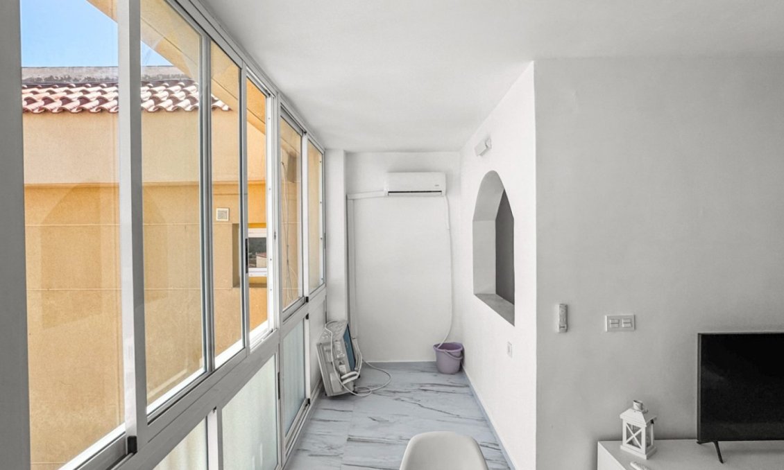 Resale - Apartment -
Orihuela Costa - Costa Blanca
