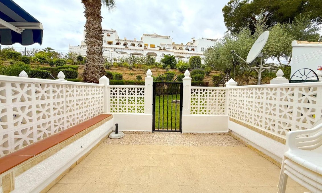 Resale - Apartment -
Torrevieja - La Mata