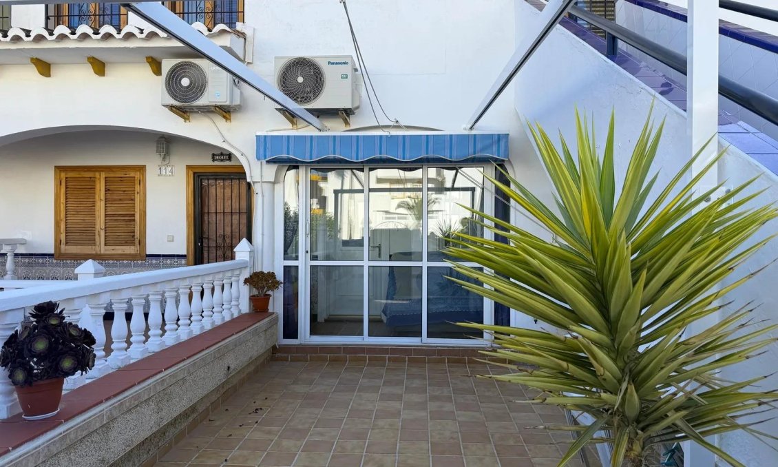 Resale - Apartment -
Torrevieja - La Mata