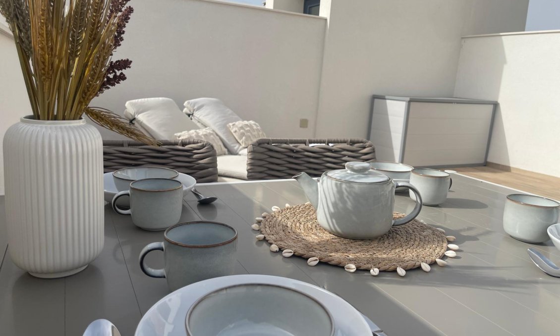 Resale - Penthouse -
Orihuela Costa - Las Filipinas