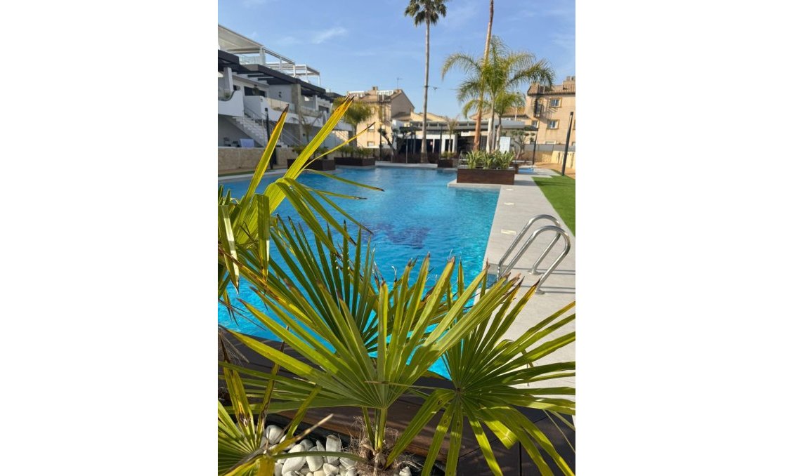 Resale - Apartment -
Orihuela Costa - Rocio Del Mar