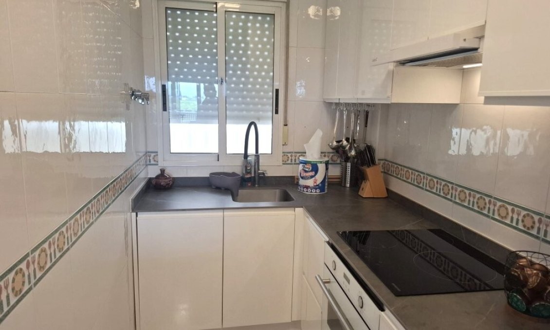 Wiederverkauf - Wohnung -
Almoradí