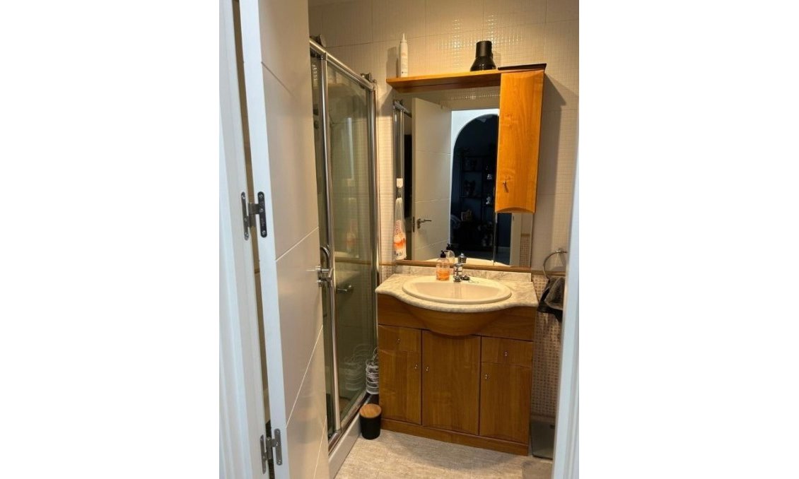 Wiederverkauf - Wohnung -
Almoradí