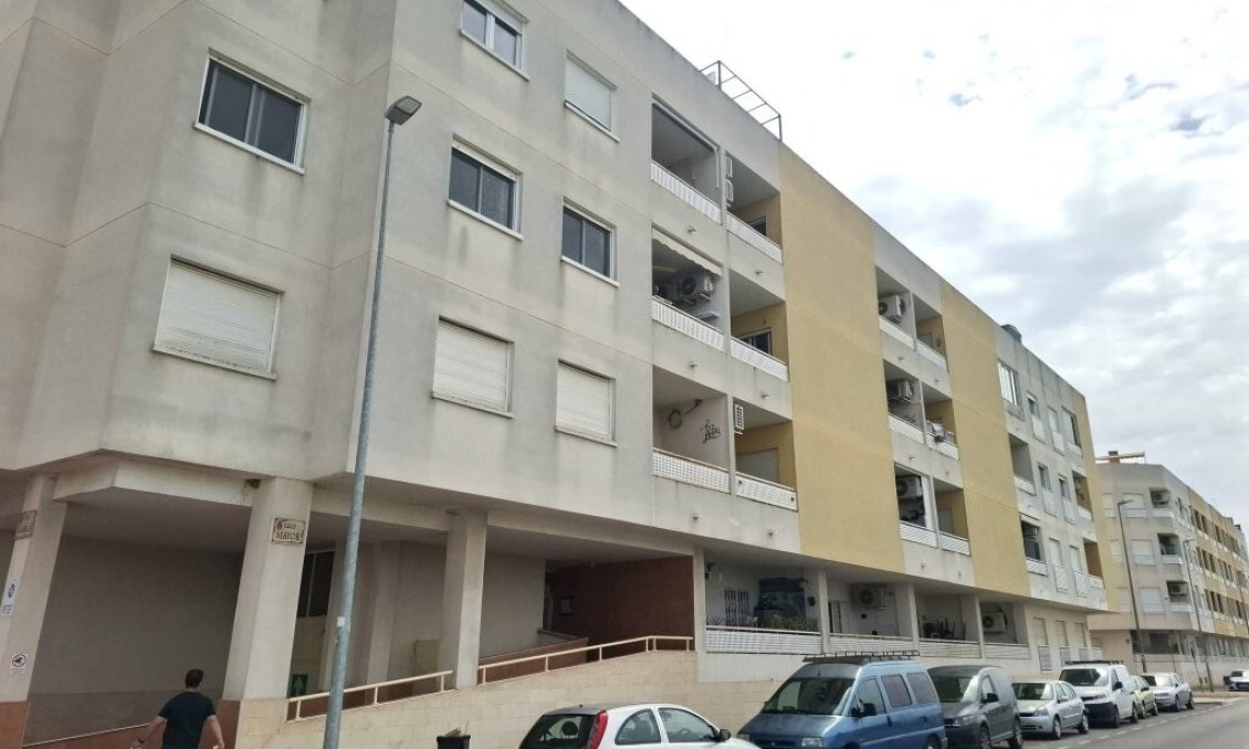 Wiederverkauf - Wohnung -
Almoradí