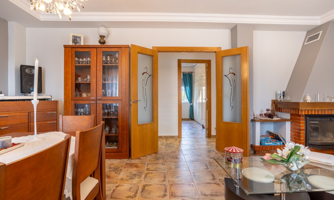 Resale - Villa -
Elche - Costa Blanca