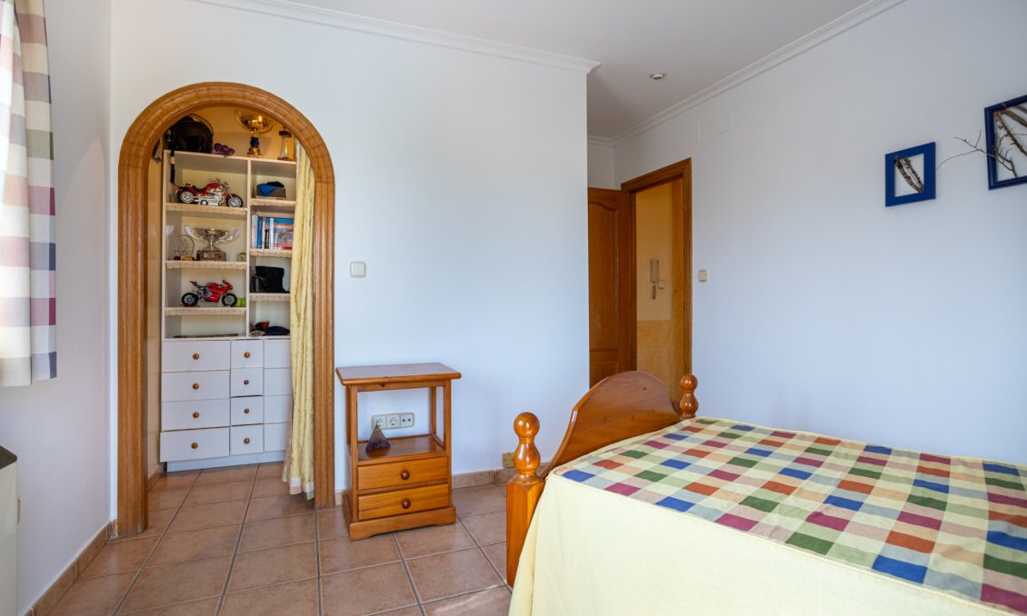 Resale - Villa -
Elche - Costa Blanca