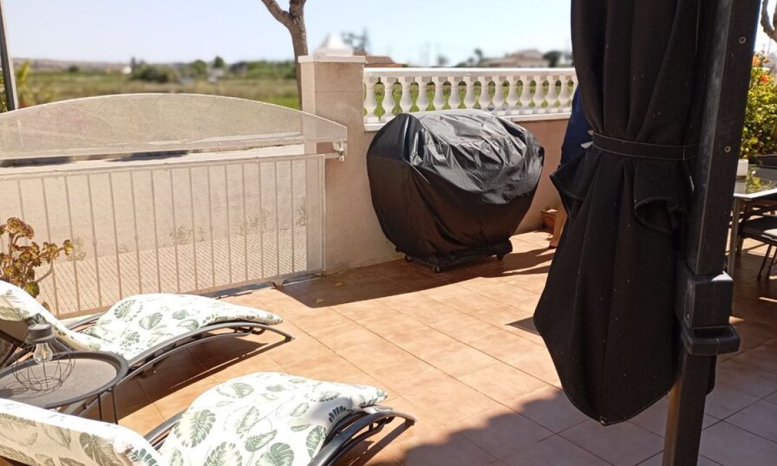 Resale - Apartment -
Daya Vieja - Costa Blanca