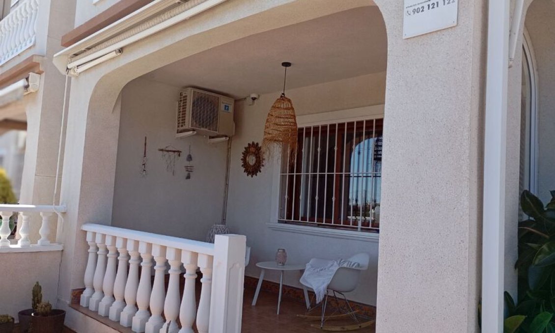 Resale - Apartment -
Daya Vieja - Costa Blanca