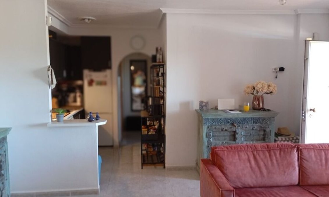 Resale - Apartment -
Daya Vieja - Costa Blanca