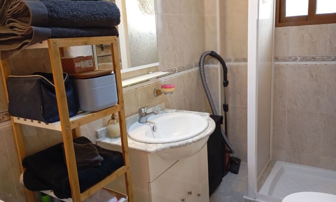 Resale - Apartment -
Daya Vieja - Costa Blanca