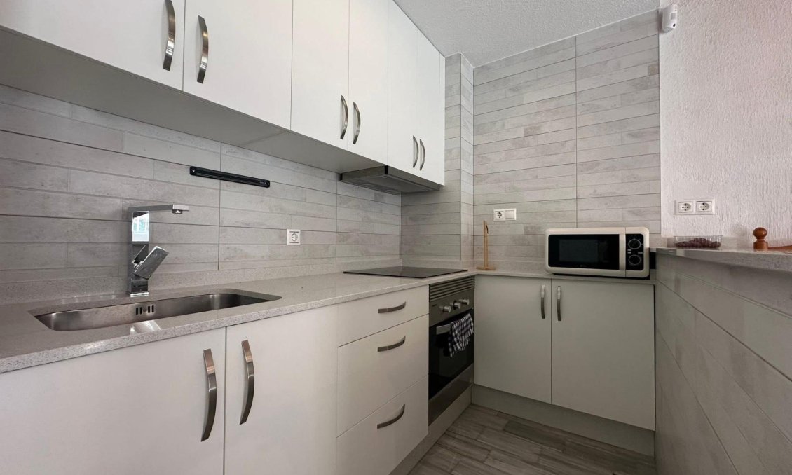 Resale - Townhouse -
Torrevieja - Cabo Cervera
