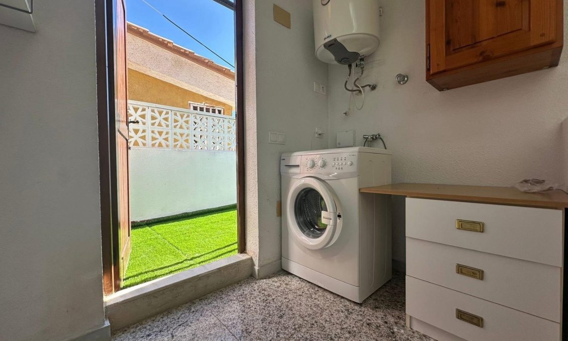 Resale - Townhouse -
Torrevieja - Cabo Cervera