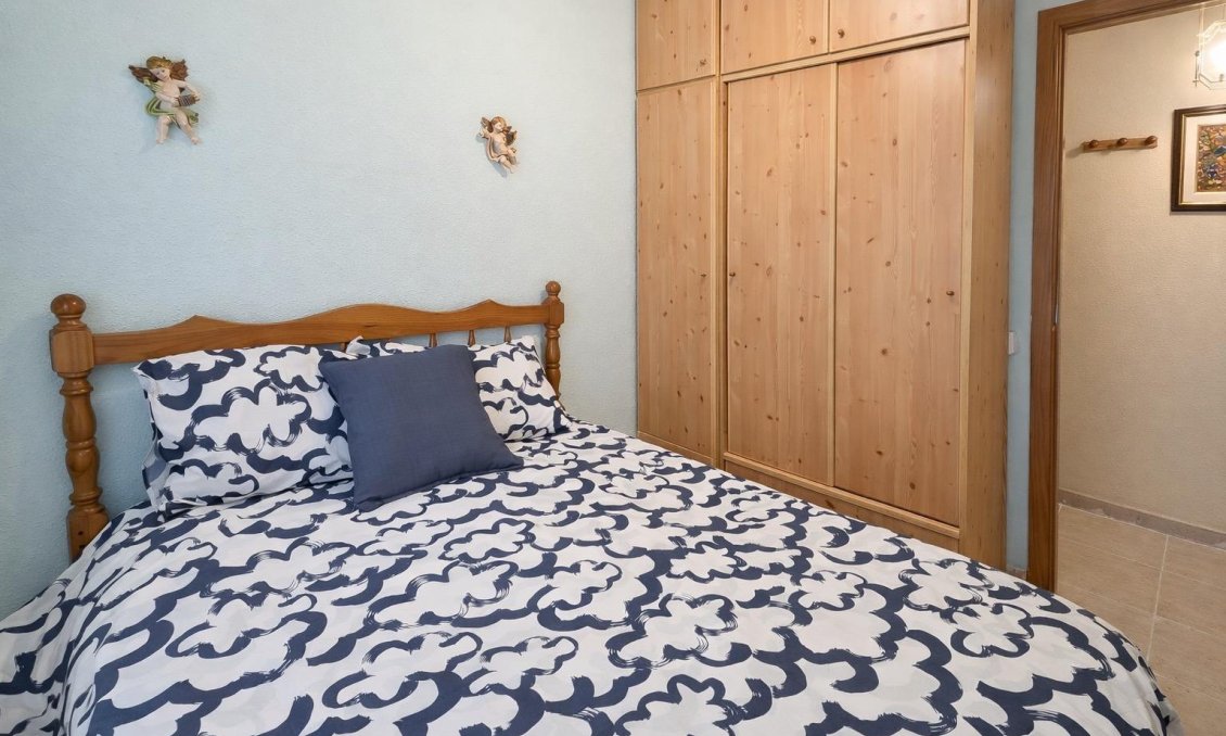 Revânzare - Apartament -
Torrevieja - Habaneras