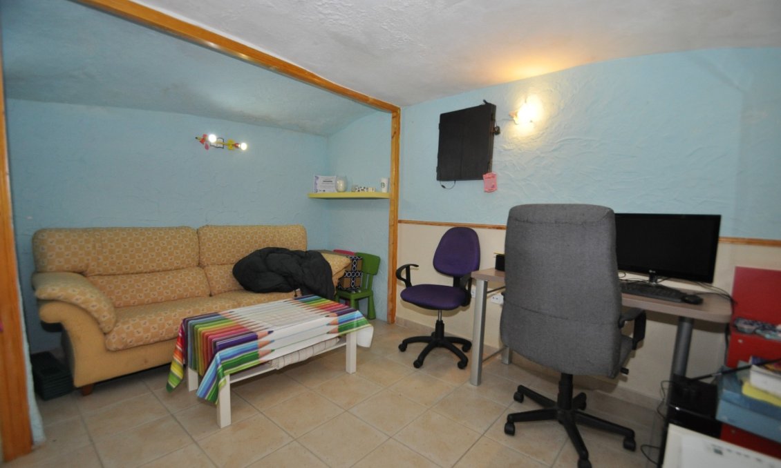 Resale - Townhouse -
Casas Del Señor - Inland