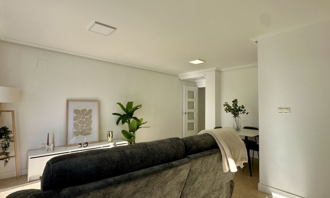 Resale - Apartment -
Torrevieja - Costa Blanca